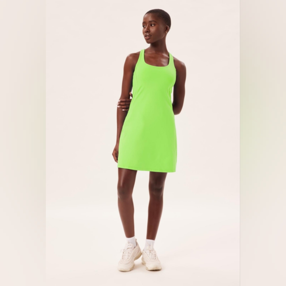 Girlfriend Collective compression dress green SZ L